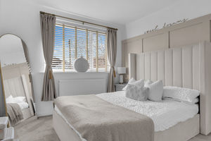 Photo 21- click for photo gallery